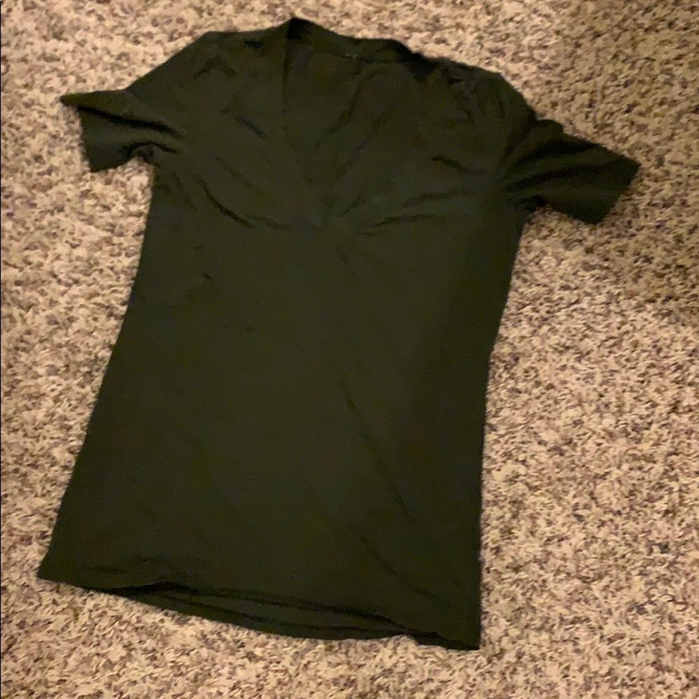 Lululemon olive green love tee size 2